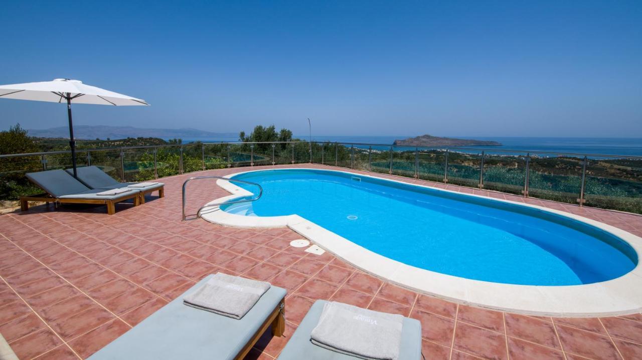 Villa Kourouni Stalos Exterior photo